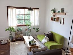 Yup, untuk desain interior rumah kecil anda yang bergaya alami, tidak ada salahnya mengekspos material alami seperti misalnya dinding batu bata. Desain Ruang Tamu Kecil Minimalis Yang Simpel Dan Dinamis Interiordesign Id
