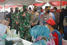 Informasi yang anda cari adalah bagian bagian kerja pt kahatex. Panglima Tni Dan Kapolri Tinjau Pelaksanaan Vaksinasi Di Pt Kahatex Bandung Strategi Id
