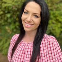 Emily Bruton's Instagram, Twitter & Facebook