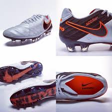 Available Now The All New Nike Tiempo Legend Vi Shop Http Bit Ly 1rdrd2a Soccer Shoes Football Boots Football Workouts