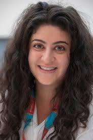 De lär sig prata om hudfärg på jobbet