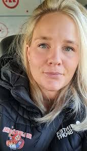 Antonia Heller's Instagram, Twitter & Facebook