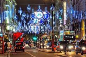 Le cliché des familles heureuses qui patinent ensemble dans une atmosphère bon enfant, on est bien d'accord qu'il faut que vous fassiez ça au moins une fois pour. Noel A Londres Faire Et Voir Guide Complet 2019