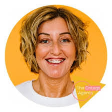 Edwina Flynn's Instagram, Twitter & Facebook