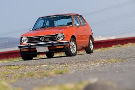 40年以上乗り続ける初めての愛車シビック1200rs sb1型 は超希少な無限仕様 トヨタ自動車のクルマ情報サイト gazoo シビック ユーノスコスモ ダットラ
