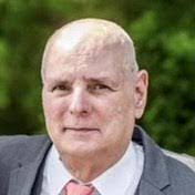 Pierre Everett's Instagram, Twitter & Facebook