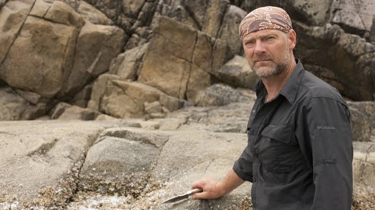 The Untold Truth Of Survivorman