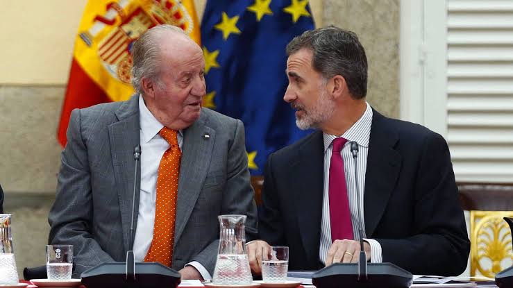 El rey Juan Carlos se reencuentra con Felipe VI en Zarzuela tras casi dos  años de alejamiento