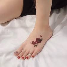 Tatuaje Flores Rosas Por Dahong Muse Tatuajes Para Mujeres