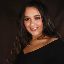 Allie Tate's Instagram, Twitter & Facebook