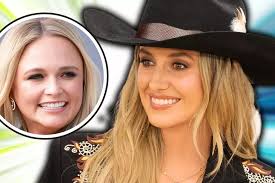 Lainey Wilson's Parents Met Miranda Lambert + the Story Is Funny