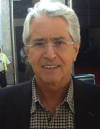 Frank elstner kennt jeder, der vor 1990 geboren ist, weil diese generationen mit ihm und seinen shows aufgewachsen sind. Frank Elstner Complete Wiki Biography With Photos Videos