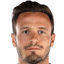 You can help him reach his full fm21 potential with proper training. Saul Fm 2021 Profile Reviews