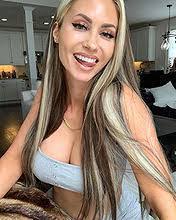 Andrea Ashe's Instagram, Twitter & Facebook