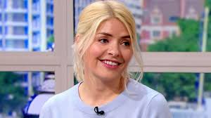 Holly Willoughby admits wardrobe mistake with latest This Morning outfit