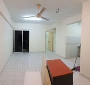 Beliggende 6 km fra chocolate museum, one damansara condominium kan byde på en swimmingpool. For Rent Pelangi Apartment Damansara Block E Listings And Prices Waa2