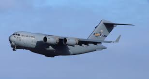 Scroll down for image gallery. Wef Vorbote Usaf C 17 Brachte Fracht Fur Trump Visite Sky News