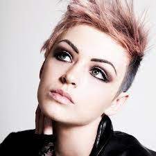 asymmetrische kurzhaarfrisuren google suche blonde glatte haare styling kurzes haar mohawk frisur