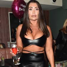 She wants to have an open conversation with his mum carol and sister jess. Lauren Goodger Removes Face Fillers After Surgeon Brands Her Manly And Vows Not To Have More Work Done Mirror Online