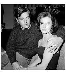 Natalie Wood Married Actor Robert Wagner 28 December 1957 Ap Photo Natalie Wood Movie Stars Famous Couples