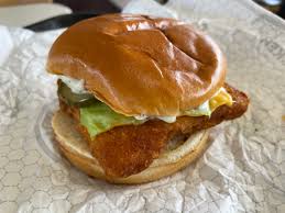 Wendy'S Fish Sandwich Has A Confirmed Return Date