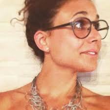 Martina Fabiani, Autore presso Democrazia Solidale