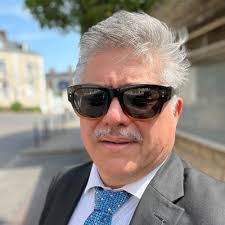 Arthur Elms's Instagram, Twitter & Facebook