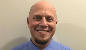 Does party matter in city elections