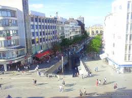 Blick Aus Dem Neuen Kropcke Center In Die Bahnhofstrasse Und Zum Hauptbahnhof Hannover Aufgenommen Vom Immobilienmakler Hannover Wolfsburg Immobilienmakler