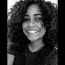 Leila Brady (@curleibrady)