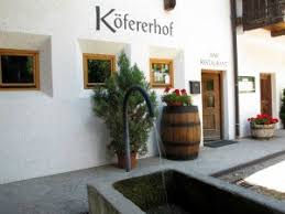 Average of 89.1 points in 280 community wine reviews on 124 wines from köfererhof, plus professional notes, label images, wine details, and recommendations on when to drink. Kofererhof Vahrn Neustift Im Eisacktal In Sudtirol