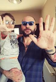 Andreea mantea a recunoscut că are o relație de cinci ani de zile cu un coleg din kanal d. Gestul FÄƒcut De Cristian Mitrea De Dorul Fiului SÄƒu Andreea Mantea È™i David S Au Mutat In Turcia Stiri Vedete Si Evenimente Viva Ro