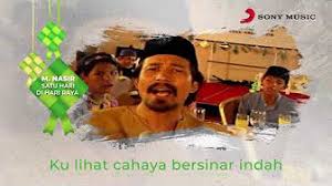 Pidato soekarno 1945 i lagu indonesia raya dengan syair asli 3 stanza mp3 duration 7:49 size 17.89 mb / ilmu reka cipta _ channel 3. Lagu Raya Lama Youtube