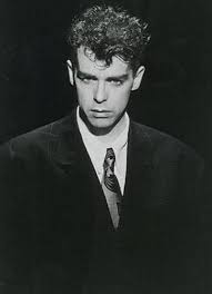 10 июля 1954) — британский певец и музыкант, солист дуэта pet shop boys. Neil Tennant Author Of One Hundred Lyrics And A Poem