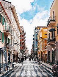 Abruzzo (pronounced aˈbruttso) is a region in italy, its western border lying less than 50 miles (80 km) due east of rome. Mietwagen Flughafen Abruzzo Pescara Psr Preisvergleich Kostenlose Stornierung Autoprio De