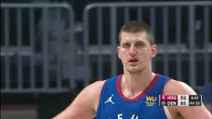 La marcha de jugadores del madrid a la nba ha dejado más de 16 millones de euros en las arcas del club. Doncic And Mavs Get Comeback Win Over Lakers Jokic And Campazzo Dish 25 Assists Eurohoops