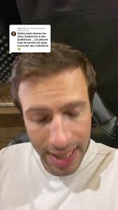 Différence dans le travail des accents francophones et anglophones