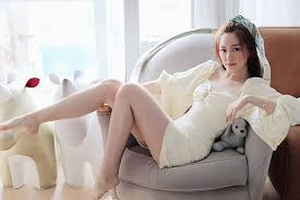 黃鰭棘鯛 （ 学名 ： acanthopagrus latus ）， 同種異名 黃鰭鯛 （ 学名 ： sparus latus ），俗名 黃鰭 ，在香港及華南地區又稱 黃腳鱲 ，是 輻鰭魚綱 鱸形目 鯛科 棘鲷属 的其中一 種 鱼类 。. æ¹¯æ´›é›¯å¦èªunfollowé»ƒå¿ƒç©Ž å¦èªéŽåŽ»ä¸€å¹´å°'è¯çµ¡ å¨›æ¨‚on Line Line Today