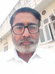 My name is kailash Gupta from Chandigarh. I am 46 year old and pass out  from theatre and television department Punjabi University Patiala. Now I  need a chance as an actor Please
