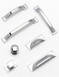 Ff11364ch Expressions Windsor Door Handles 7 Styles Available In Polished Chrome Finish Door Handles Windsor Doors Modern Kitchen Door Handles