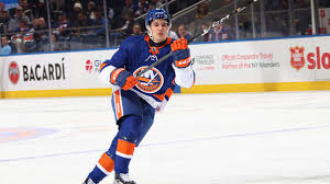 NY Islanders prospect Ruslan Iskhakov scores insane goal in KHL