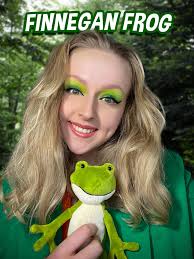 tried to do froggy inspired makeup while