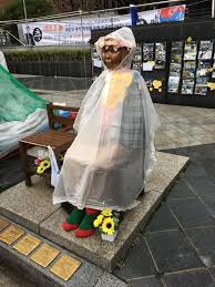 Faces of Korean Women in Two Mass Movements - positions politics