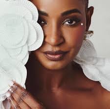 Erica Shipley's Instagram, Twitter & Facebook