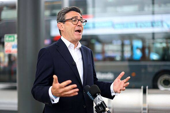 Andy Burnham's man-of-the-people image in doubt over lavish freebies – 'not  a good look' | Politics | News | Express.co.uk