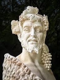 iPhone photo of Indianapolis museum statue