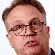 Fed's Williams, Daly call out job market risks; Barr urges caution | Reuters