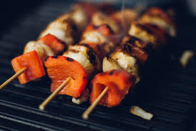 Diese fragen lassen sich leider nicht pauschal beantworten, sondern hängen, wie so. Wie Oft Darf Man Grillen Diese Dinge Sollten Sie Beachten Grillmal