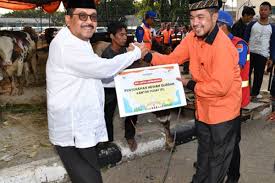 #loker #infoloker2021 #lokerbandung #lokerjabar #lokerdepok #lokerbekasi #lokerbogor #lokertangerang #lokerbanten #lokerjakarta. Pelindo Ii Sebar 316 Hewan Kurban Untuk Warga Di Sekitar Pelabuhan Ekonomi Bisnis Com