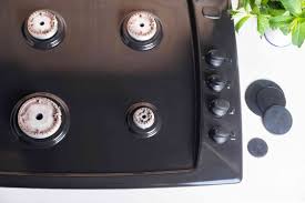 It comes in a variety of colors and is great for use in temperatures up to 1,200 degrees fahrenheit. How To Clean The Burners On A Gas Stove